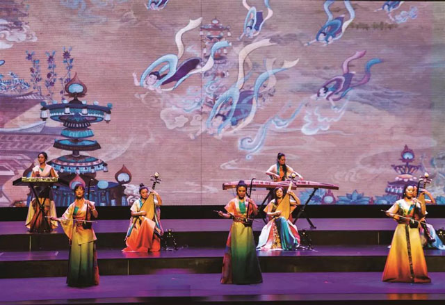 女子十二乐坊演奏